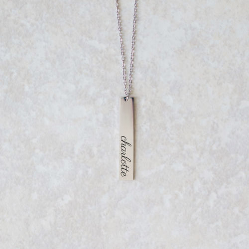 Add any name to your bar necklace